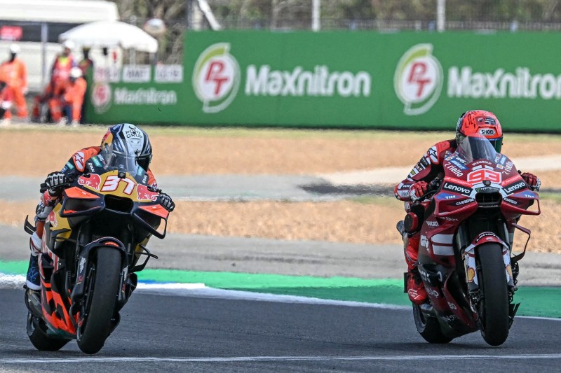 Acosta Leads MotoGP 2026 Championship After Thailand Triumph